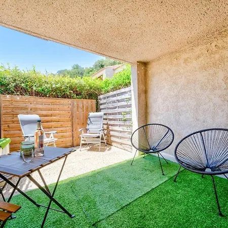 Studio Renove, Piscine, Parking, Climatisation * Villeneuve-Loubet